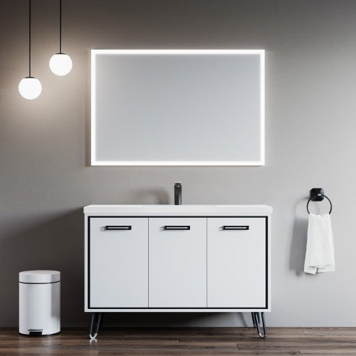 Black Aluminum Aluminum & Glass Bathroom Mirror 5