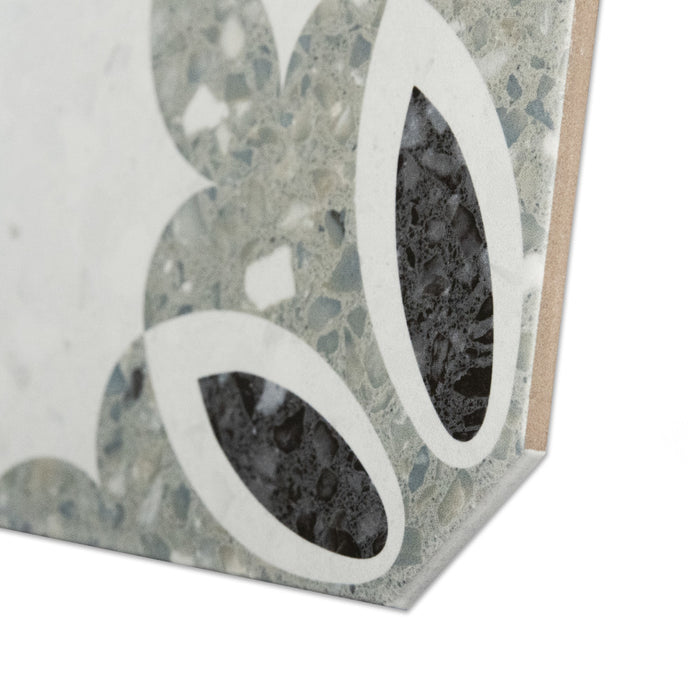 Riviera Porcelain Octagon Verde with Taco Nero Tile Matte 11