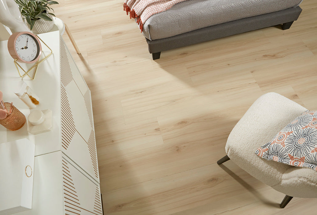 Meadowlark Wood Vinyl Plank Ceramic Bead 3