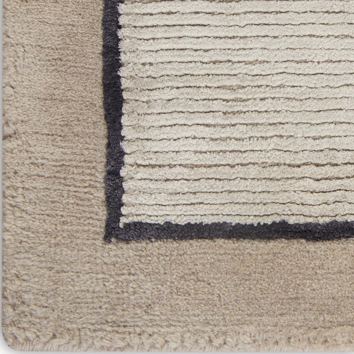 Christopher Guy Wool & Silk Silvery Moon CGS19 Wool Blend Contemporary Area Rug - 6 Ft x Round