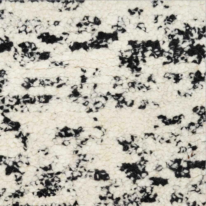 Ck042 Billows Wool Ivory Black IVBLK