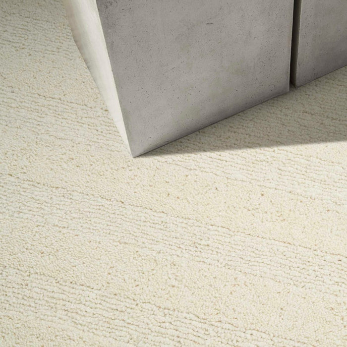 Ck043 Spun Ivory IV Wool SPN01