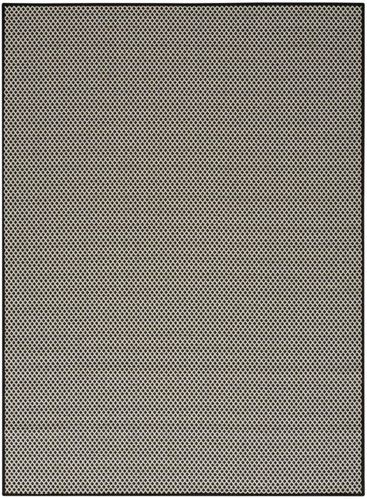 Courtyard Polypropylene & Polyester Black White BLKWT
