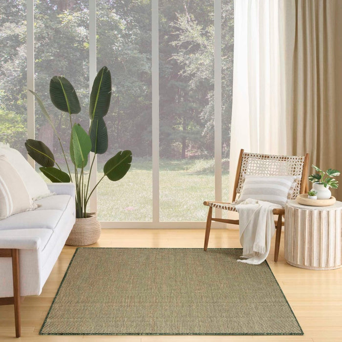 Courtyard Polypropylene & Polyester Green COU01 GRE