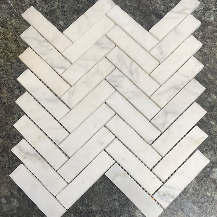 Calacatta Gold Marble Mosaic - 1" x 4" Herringbone Polished