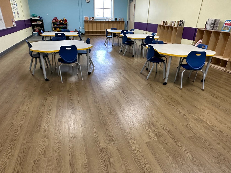 Compass Vinyl Omaha C22 Vinyl Plank Embossed 3