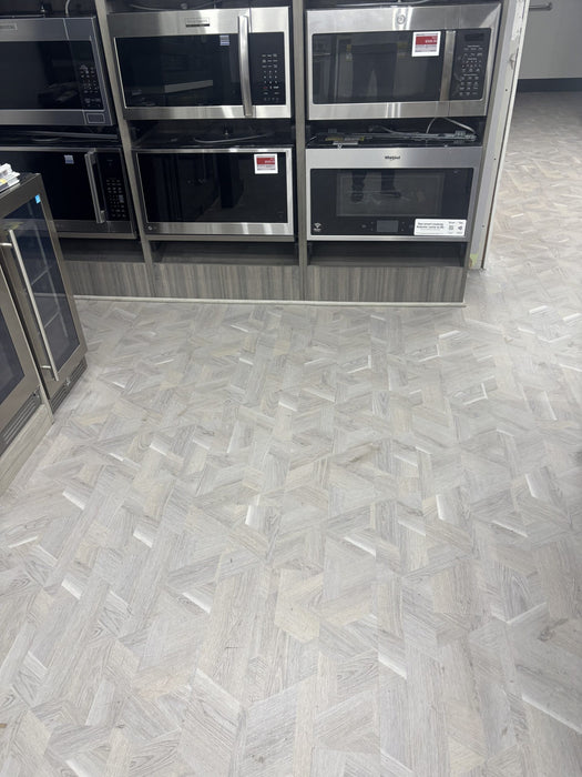Compass Vinyl Winnipeg C04 Vinyl Plank Embossed 2