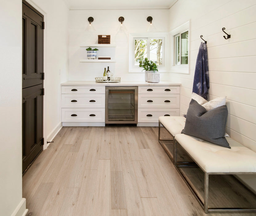European White Oak Hardwood Voguish Engineered Hardwood Ultra Matte Polyurethane 2