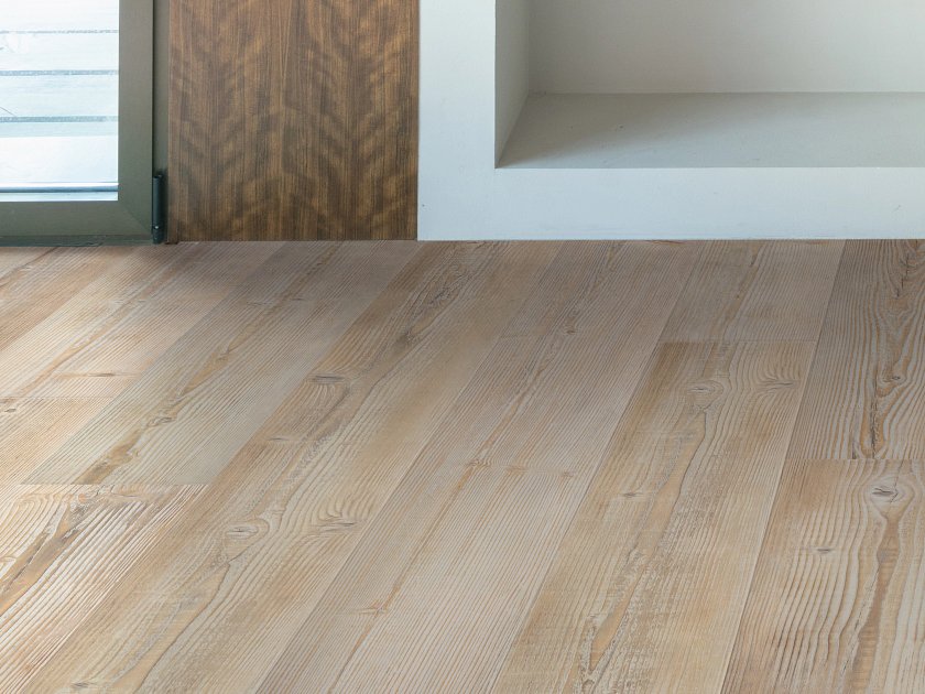 Sunlit Pine CR502-005081 UV Acrylic Vinyl