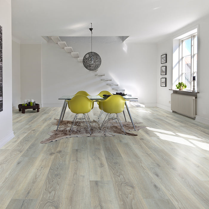 Oak Hardwood Kingsguard Engineered Hardwood Surface Guardian Pro UV Coating 2