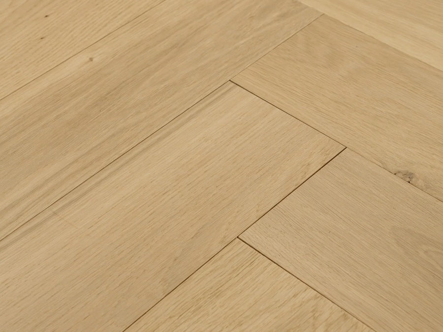 Domaine II Herringbone Wood Retz Engineered Hardwood Urethane 1
