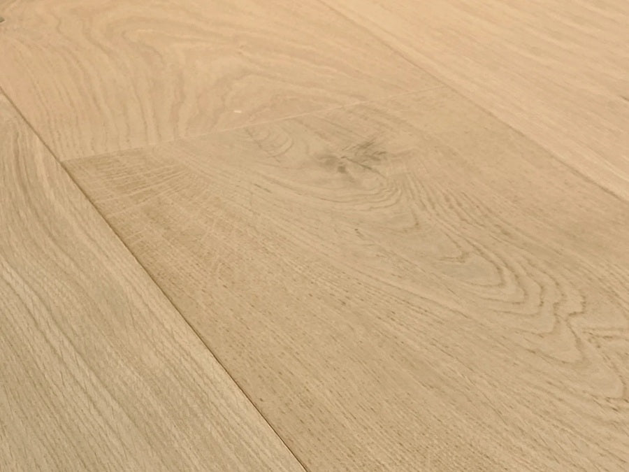 Domaine II Wood Retz Engineered Hardwood Urethane 1