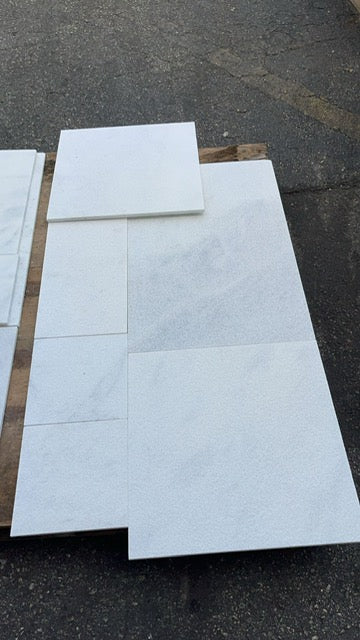 Sandblasted Fantasy White Marble Pattern