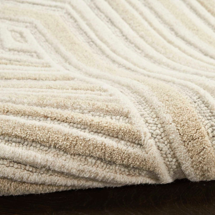 Graceful Ivory Wool IV