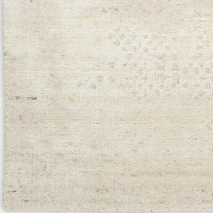 Harmony Polyester Ivory IV