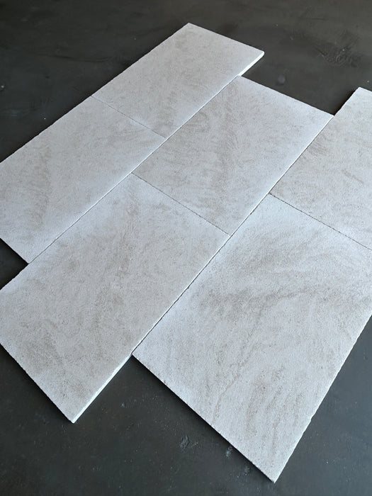 Ivoire Limestone Tile - 16" x 24" Antique