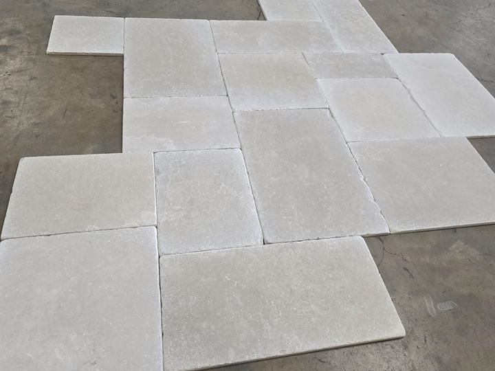 Limestone Ivoire Opus Pattern Tumbled 1