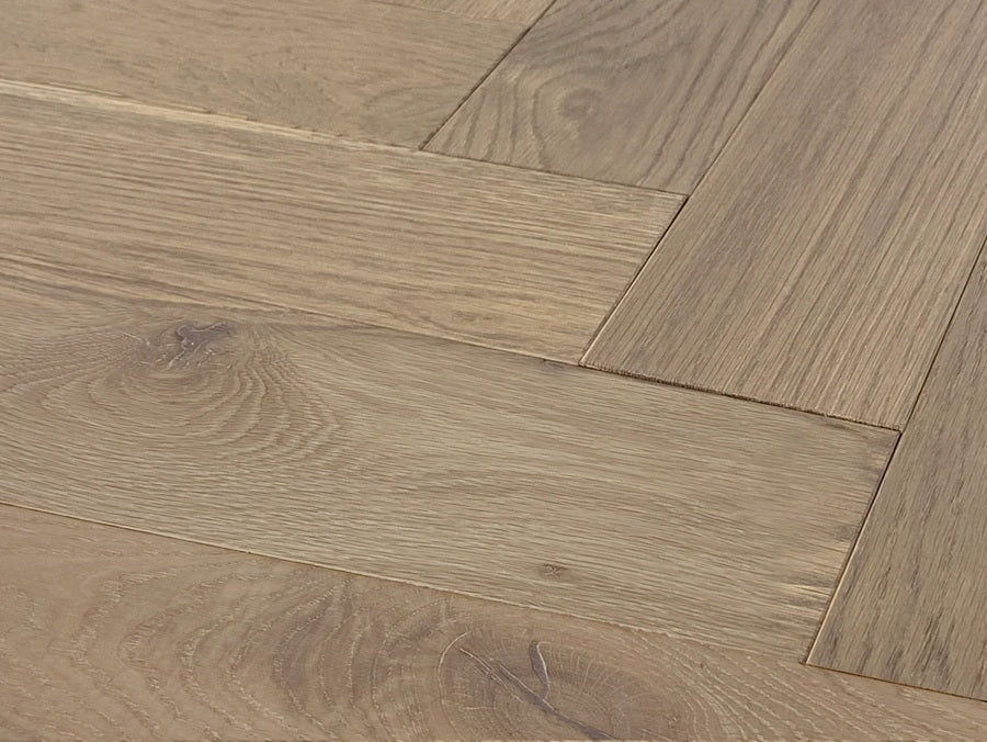 Lago Wood Ampola Herringbone Engineered Hardwood Urethane 1