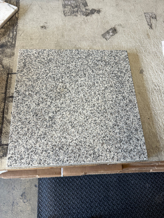 Luna Pearl Granite Tile Polished 2