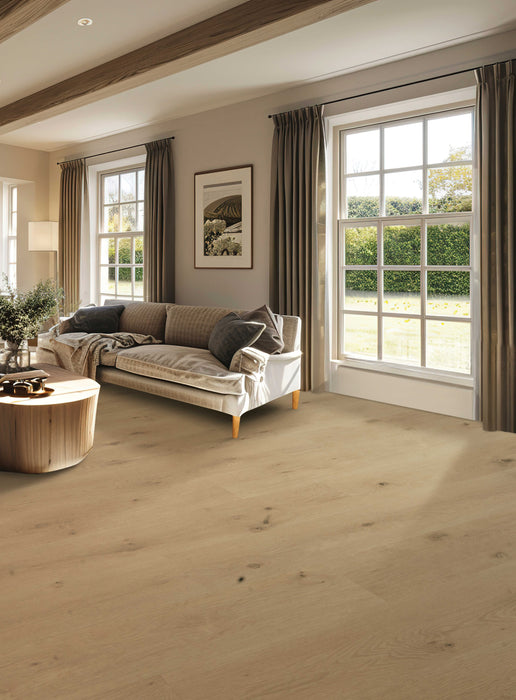 Woodland Resort Thorny Hedge Oak 258