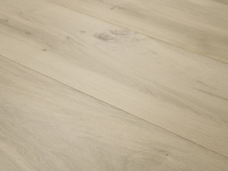 Manor Wood Aldin Engineered Hardwood Urethane 1
