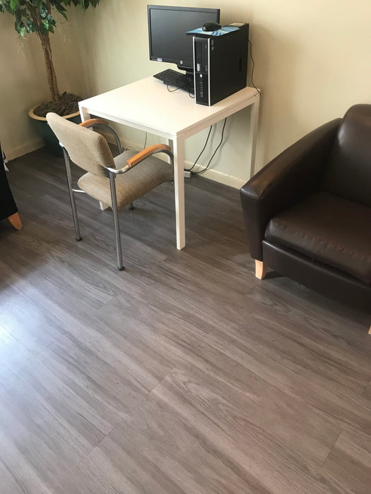 Radius 2.0 Vinyl Miller Classic C11 Vinyl Plank Embossed 3