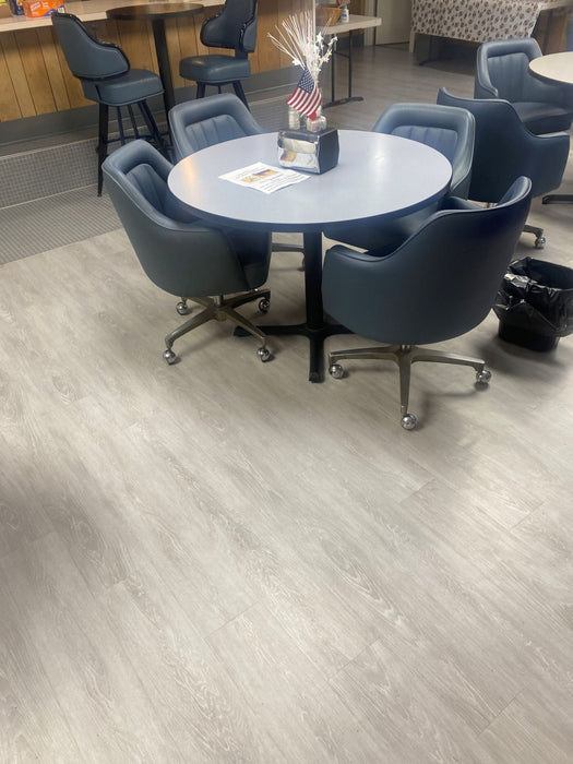Radius 2.0 Vinyl Silver Steele C17 Vinyl Plank Embossed 2
