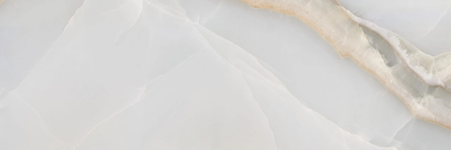 Selene Ceramic Sky Tile Glossy 1