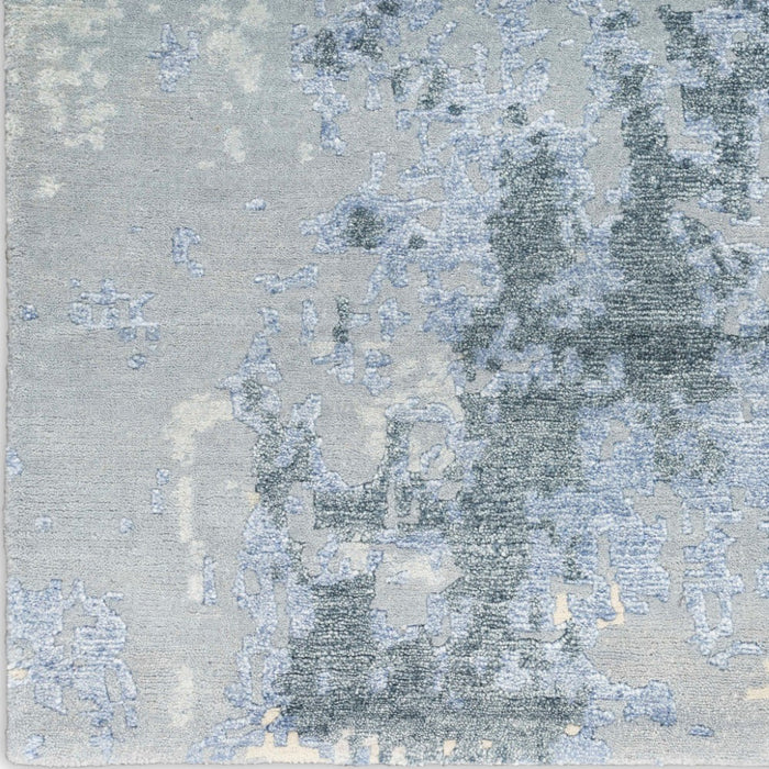 Silk Shadows Wool Blend Blue Sky 