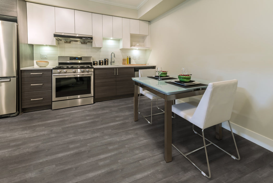 Radius Vinyl Oxford Gray C05 Vinyl Plank Embossed 4