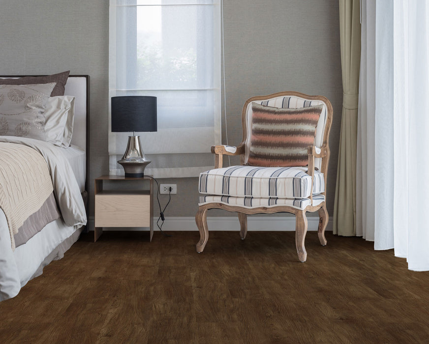 Radius Vinyl Alexander Oak C12 Vinyl Plank Embossed 3