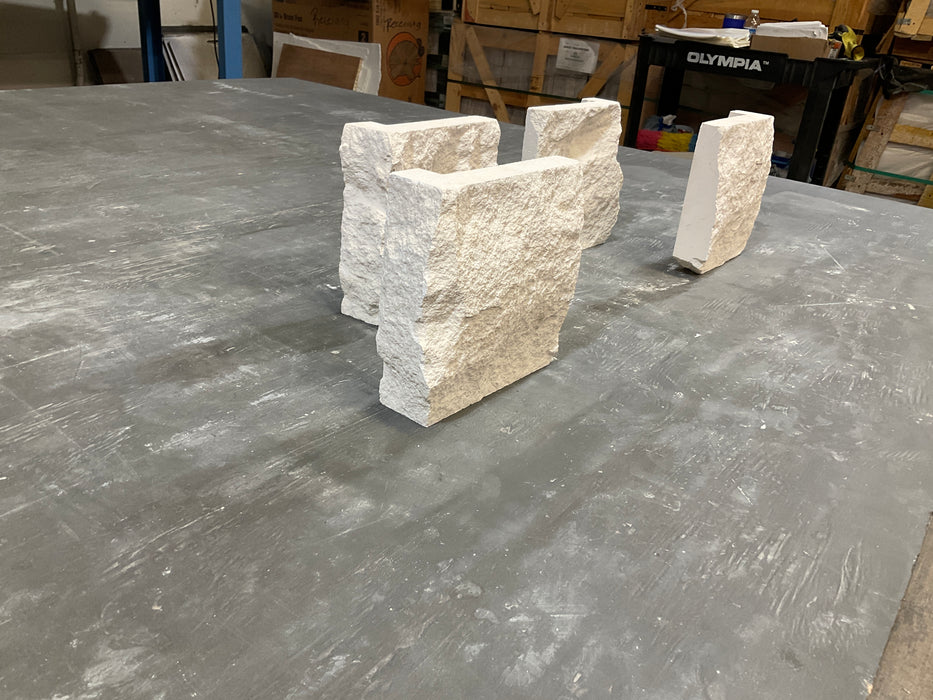 Tuscan White Limestone Veneer Corner Split Face 1