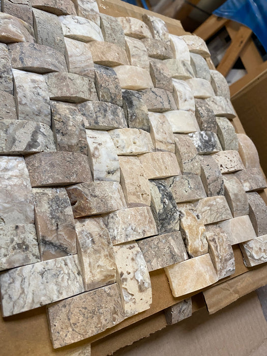 Antico Onyx Travertine Mosaic Unfilled & Honed 2