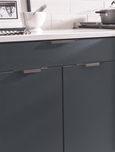 Extent Aluminum Black Chrome Cabinet Pull 6