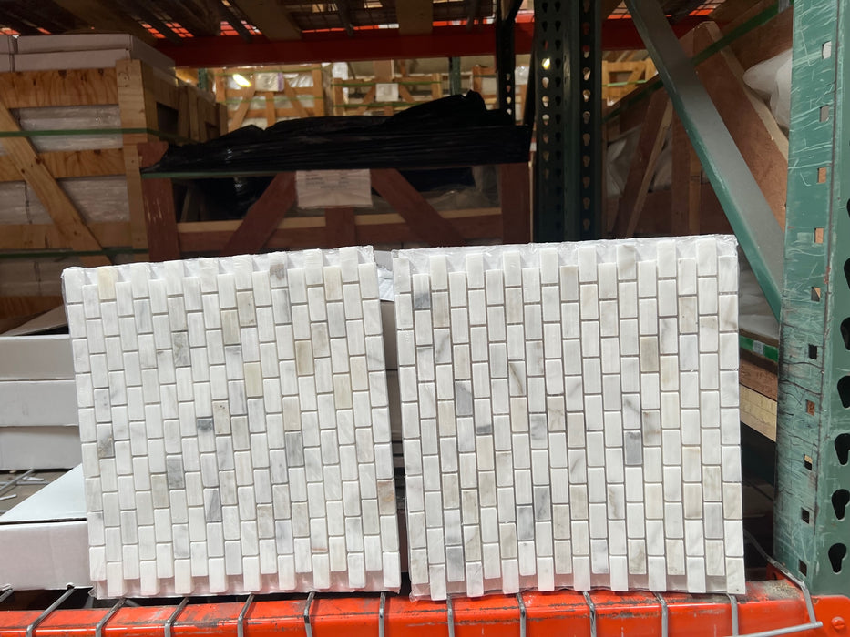 Calacatta Gold Marble Mosaic  Honed 1