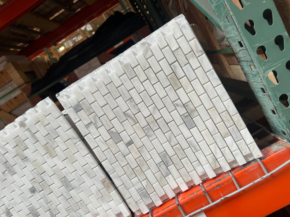 Calacatta Gold Marble Mosaic  Honed 2