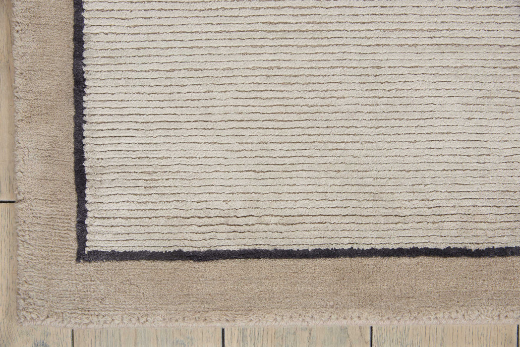 Christopher Guy Wool & Silk Silvery Moon CGS19 Wool Blend Contemporary Area Rug - 10 Ft x Round