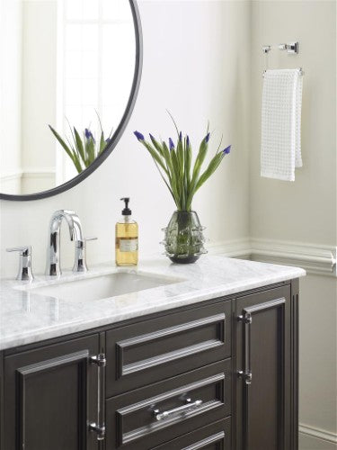 Glacio Zinc & Acrylic Clear / Polished Nickel Towel Ring 4