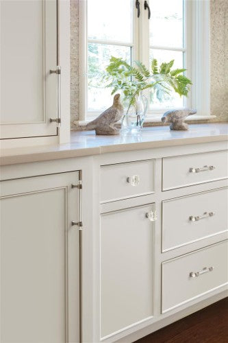 Glacio Zinc & Glass Clear / Gunmetal Cabinet Pull 4