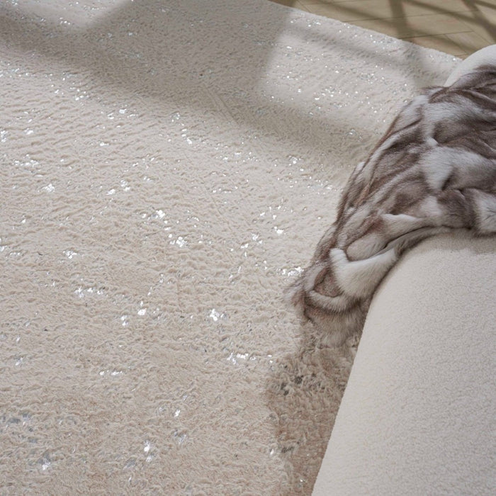 Cozy Shimmer Ivory Silver IVSIL Polyester