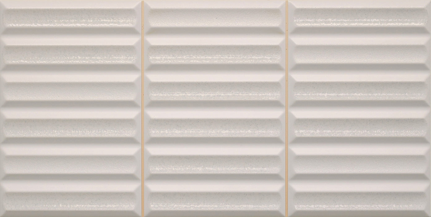 Highlight Ceramic Silver Tile Matte 1
