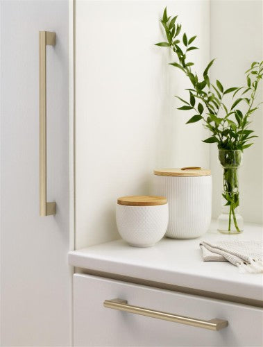 Versa Zinc Golden Champagne Appliance Pull 6