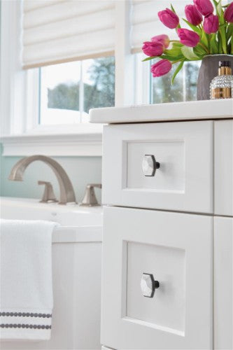 Carrione Zinc Marble White / Oil Rubbed Bronze Cabinet Knob 9