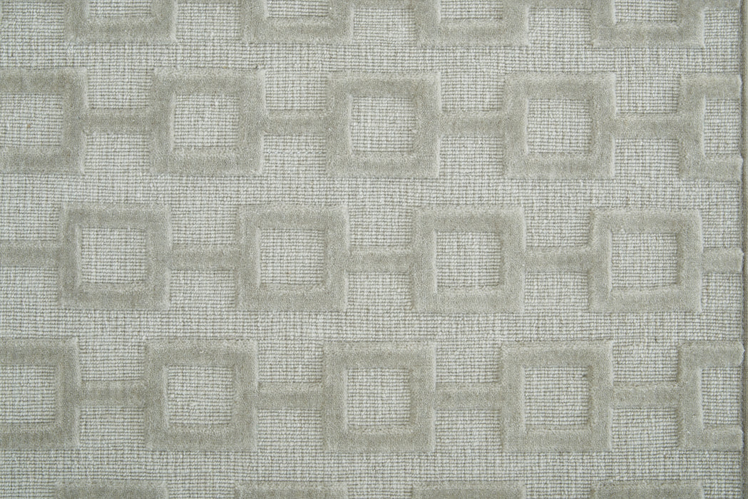 Metropolis Geo Wool Blend Silver 612 Carpet Pattern 1