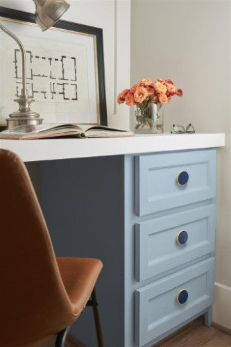 Accents Zinc & Acrylic Gold / Navy Blue Cabinet Knob 17