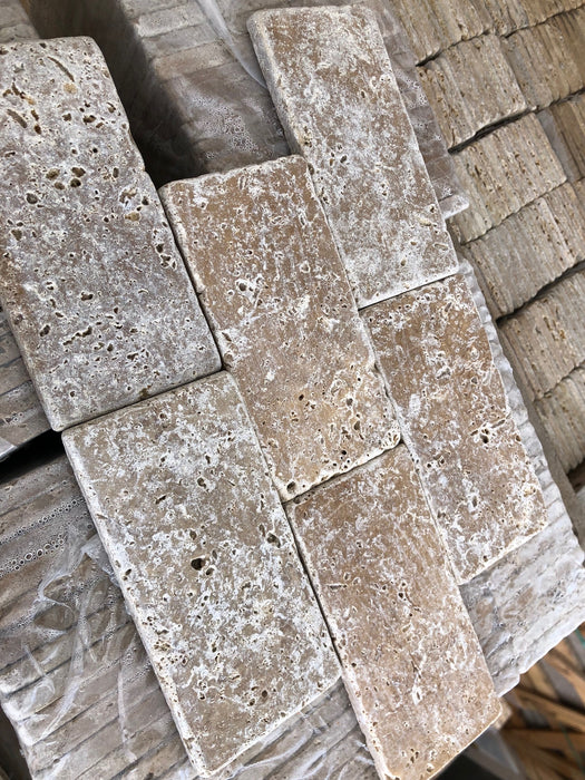 Noche Cross Cut Travertine Tile - Antique & Tumbled