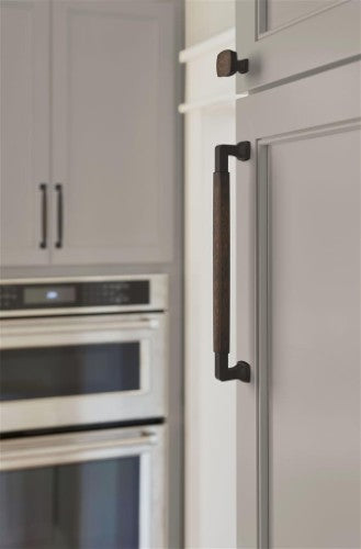Stature Zinc Oil Rubbed Bronze Cabinet Pull 21