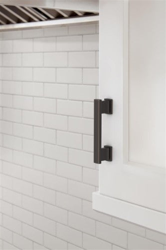 Triomphe Zinc Oil Rubbed Bronze Cabinet Pull 10
