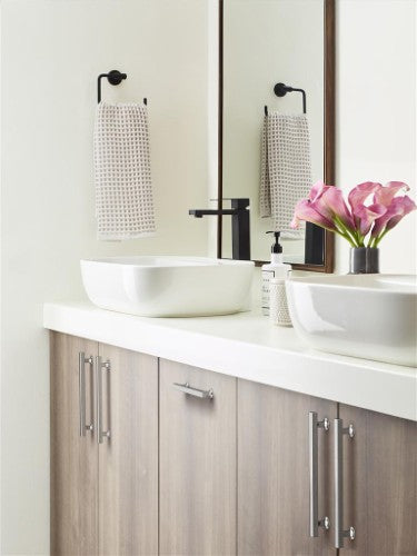Everett Zinc Polished Chrome Cabinet Pull 28