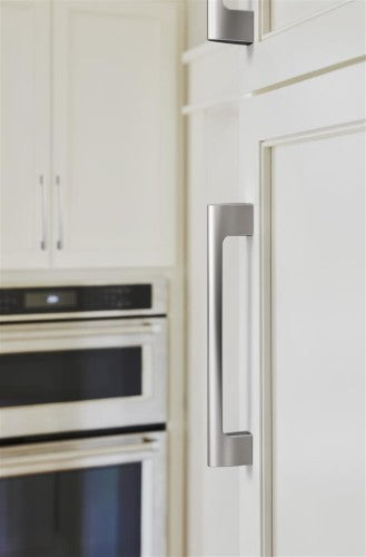 Riva Zinc Polished Chrome Cabinet Pull 26